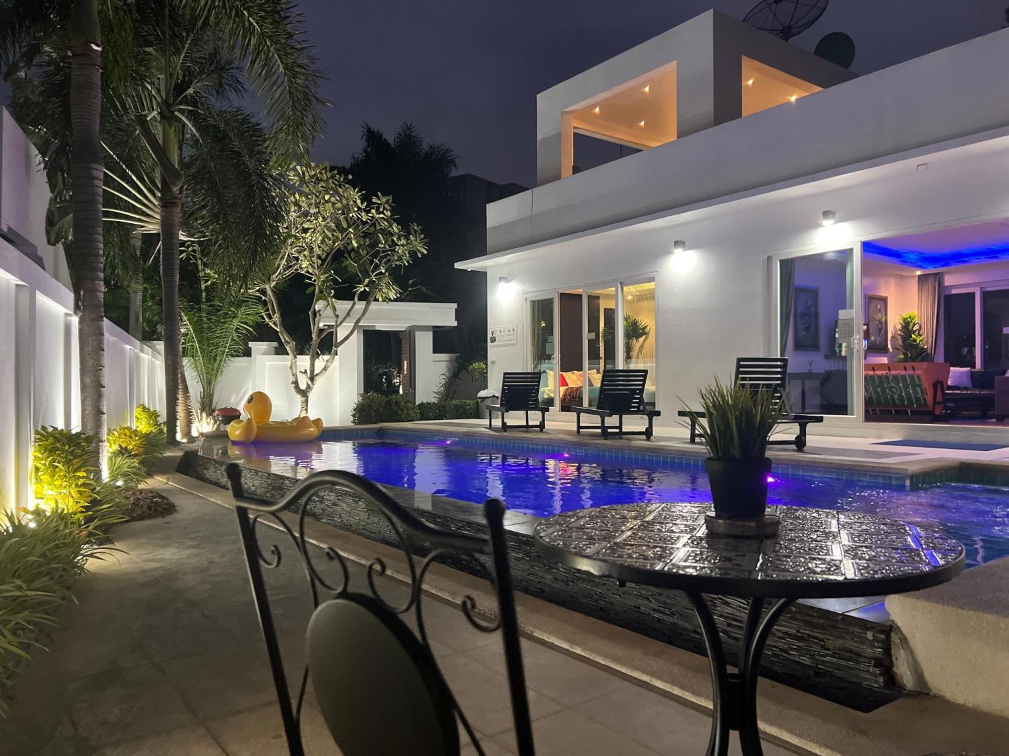 Villas In Pattaya Jomtien Beach Δωμάτιο φωτογραφία