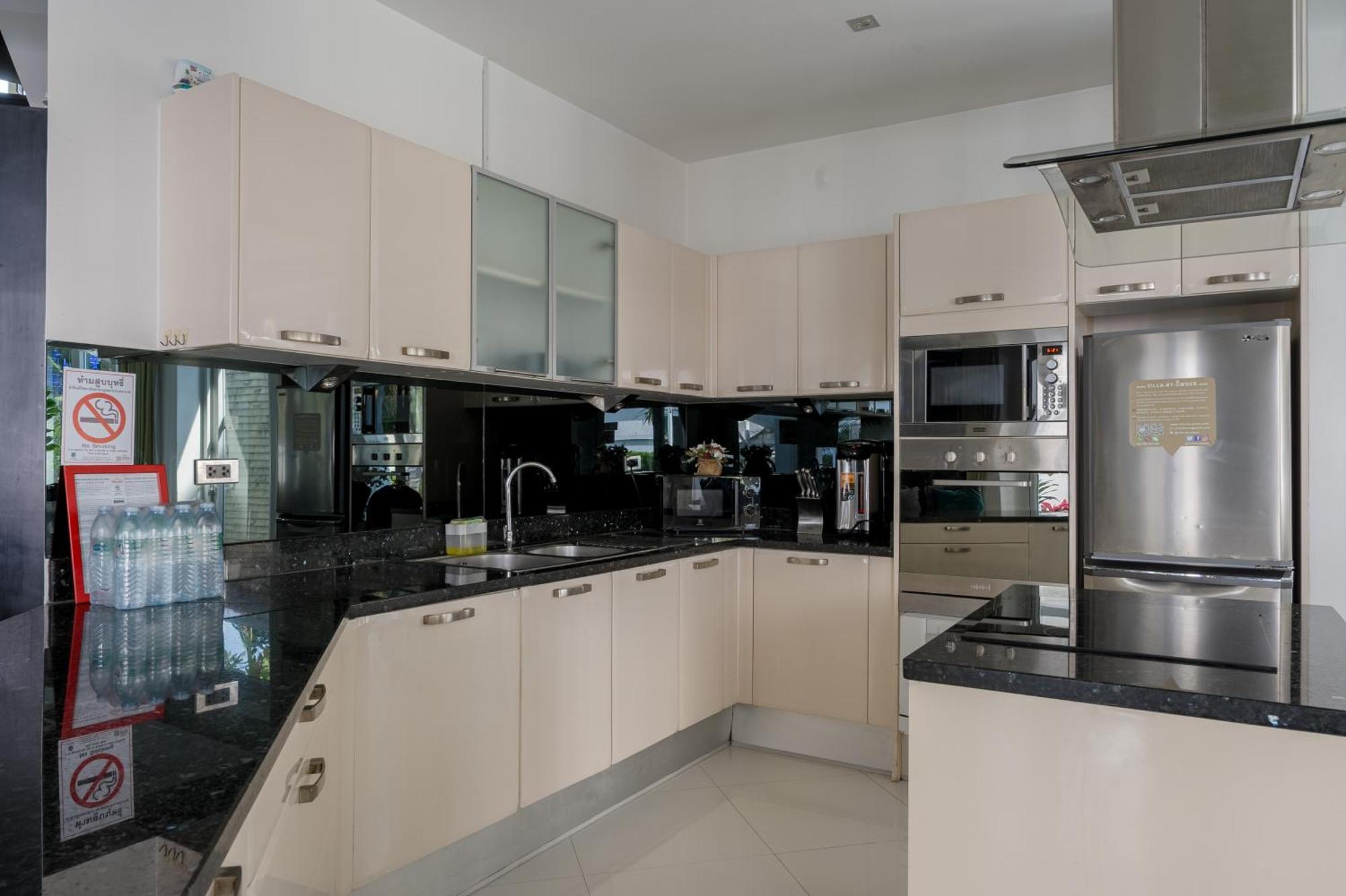 Villas In Pattaya Jomtien Beach Δωμάτιο φωτογραφία